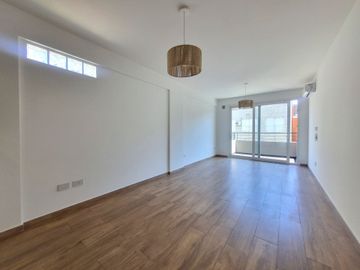 VENTA DEPARTAMENTO 2 BALCONES CON COCHERA BELGRANO