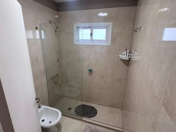 VENTA CASA 3 HABITACIONES EN VILLA DEL LAGO