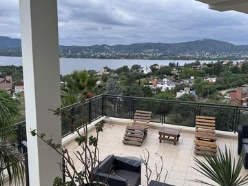 VENTA CASA 3 HABITACIONES EN VILLA DEL LAGO