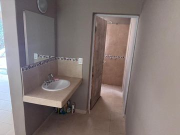 VENTA CASA 3 HABITACIONES EN VILLA DEL LAGO
