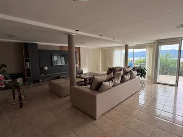 VENTA CASA 3 HABITACIONES EN VILLA DEL LAGO
