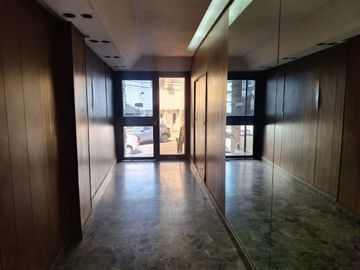 OFICINA O CONSULTORIO EN EL CENTRO DE RAMOS MEJIA