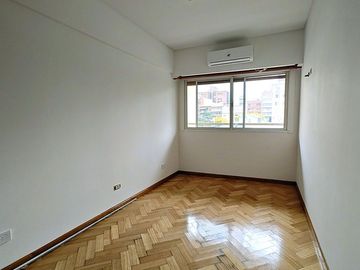 Alquiler Departamento 3 ambientes Caballito Balcón