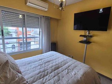 VENTA DE DEPARTAMENTO EN FLORES