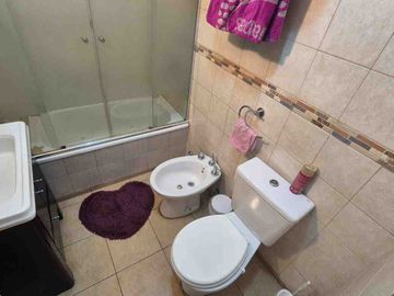 VENTA DE DEPARTAMENTO EN FLORES