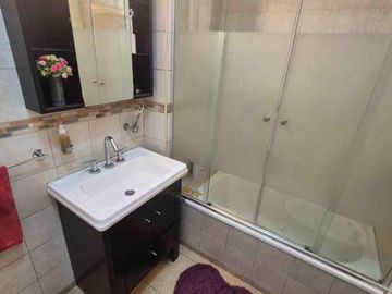 VENTA DE DEPARTAMENTO EN FLORES
