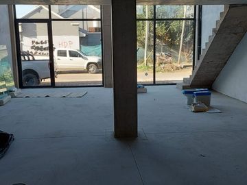 Venta Permuta Local a ESTRENAR  Pilar km 53