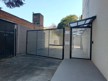 Venta Permuta Local a ESTRENAR  Pilar km 53