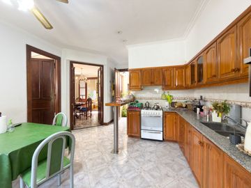 Venta Imponente Casa Semicentro Tandil