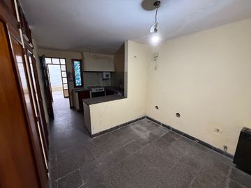 VENTA CASA 3 DORM -194 m² - B° ALTE BROWN - JUJUY