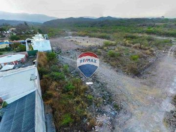 VENTA TERRENO 853MTS - LOS ALISOS