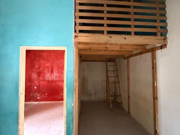 ¡VENTA! Casa esquina, 2 unidades, a refaccionar o demoler – Villa Lugano