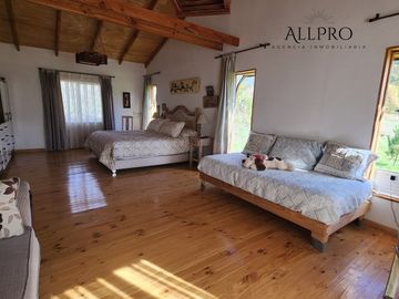 HERMOSA CASA EN PARCELACIÓN PRADERAS DE NANCAHUE