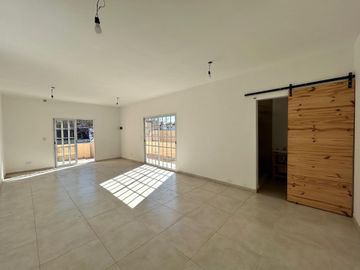 CASA REFACCIONADA A NUEVA 4/5 AMB QUINCHO TERRAZA