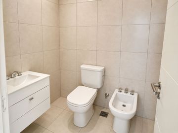 3 ambientes en venta - Colegiales - Apto Crédito