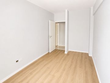 3 ambientes en venta - Colegiales - Apto Crédito