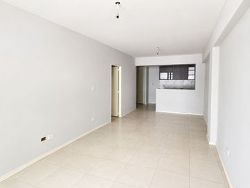 3 ambientes en venta - Colegiales - Apto Crédito