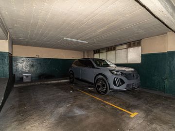VENTA COCHERA ALMAGRO EXCEL APTO VEHICULO 4 X 4