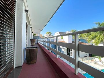 VENTA CASA 6 AMBIENTES VILLA SARMIENTO PILETA
