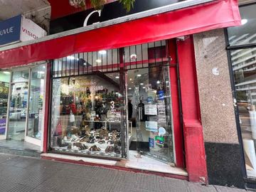 VENTA DE LOCAL EN NUÑEZ MAS DEPARTAMENTO