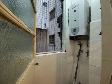 ALQUILER 2 AMBIENTES INTERNO EN RECOLETA
