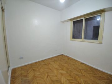 ALQUILER 2 AMBIENTES INTERNO EN RECOLETA