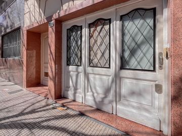 VENTA- PH - 3 AMBIENTES-APTO CREDITO-REFACCIONADO