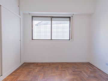 VENTA- PH - 3 AMBIENTES-APTO CREDITO-REFACCIONADO