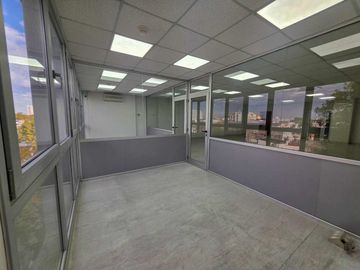 ALQUILER OFICINAS - Edificio Corporativo 110 m²