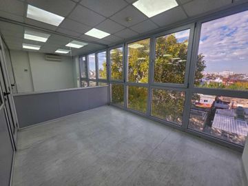 ALQUILER OFICINAS - Edificio Corporativo 110 m²