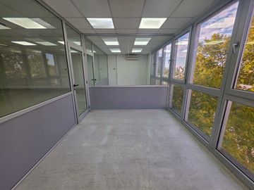 ALQUILER OFICINAS - Edificio Corporativo 110 m²