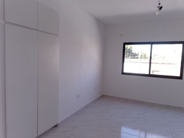 MONOAMBIENTE A ESTRENAR,  1° PISO ALQUILER LOMAS