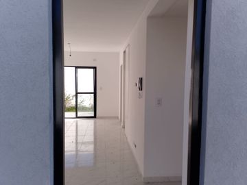 ALQUILER MONOAMBIENTE A ESTRENAR CON PARQUE