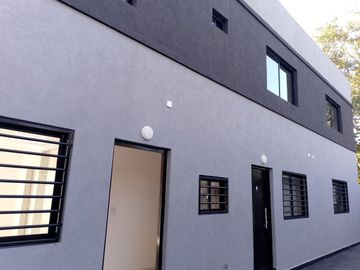 ALQUILER MONOAMBIENTE A ESTRENAR CON PARQUE