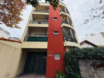 Departamento 2 ambientes en venta Lomas de Zamora