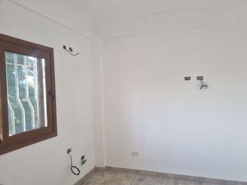 DEPARTAMENTO 4 AMBIENTES VENTA FRENTE APTA CREDITO