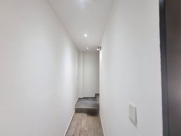 DEPARTAMENTO 4 AMBIENTES VENTA FRENTE APTA CREDITO