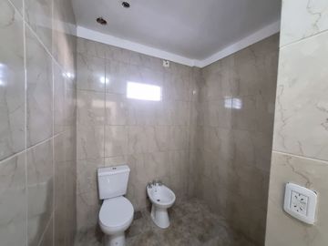 DEPARTAMENTO 4 AMBIENTES VENTA FRENTE APTA CREDITO