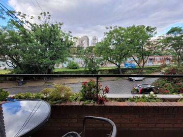 VENTA CASA DÚPLEX PH CON PATIO PARRILLA COLEGIALES