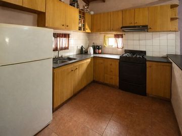 CASA EN VENTA 3 DORMITORIOS FISHERTON