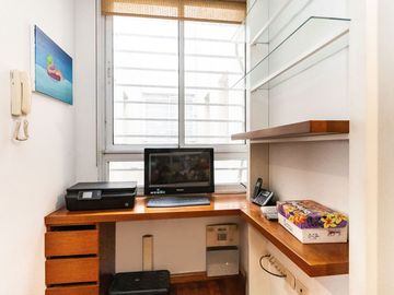 VENTA PH TRIPLEX/5 AMB C/PATIO/COCH/CHACARITA
