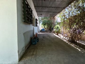 VENTA CASA 2 DORMITORIOS Y DEPOSITO EN TANTI