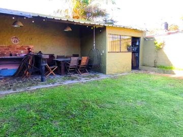 VENTA CASA 5 AMBIENTES EN PADUA CENTRO