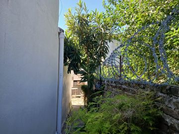 VENTA CASA 3 AMBIENTES GONZALEZ CATAN