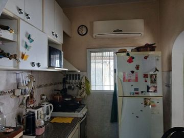 VENTA CASA 3 AMBIENTES GONZALEZ CATAN