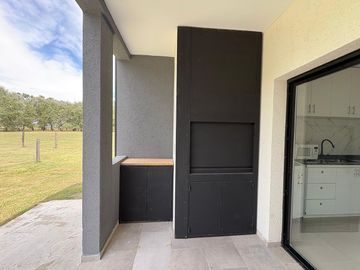 VENTA DUPLEX 4 AMB CARDALES VILLAGE PILETA FINANC