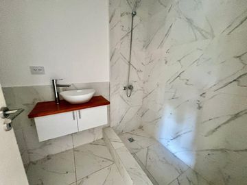 VENTA DUPLEX 4 AMB CARDALES VILLAGE PILETA FINANC