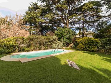 Venta casa en El Barranco Country Club, Pilar.