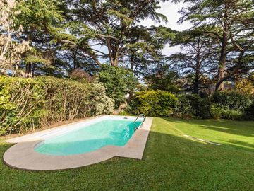 Venta casa en El Barranco Country Club, Pilar.