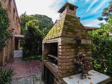 Venta casa en El Barranco Country Club, Pilar.